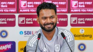 IND vs SA: 38வது இந்திய டெஸ்ட் கேப்டனாக ரிஷப் பண்ட் நியமனம்.. சுப்மன் கில் 2வது டெஸ்ட்டில் நீக்கம்