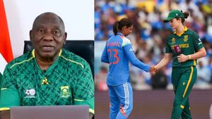 IND vs SA Final: தென்னாப்பிரிக்க அணியை கேலிக்கு உள்ளாக்கிய அதிபர் சிரில் ரமபோசாவின் செயல்