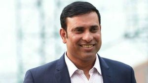 இது விவிஎஸ் லக்ஷ்மணின் கோட்டை.. ஈடன் கார்டனின் மறக்க முடியாத சரித்திரம்.. 2001 கொல்கத்தா டெஸ்ட்