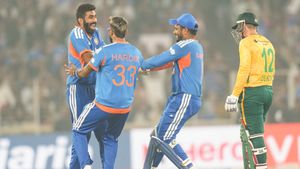 IND vs SA: 5வது டி20யில் இந்தியா அபார வெற்றி.. தொடரை இழந்தது தென்னாப்பிரிக்கா.. பந்துவீச்சில் வருண் கலக்கல்