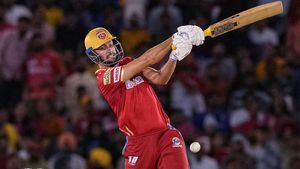 IPL 2026 ஏலம்.. நம்பர் 6வது இடத்தில் களமிறங்க தரமான ஆஸி. வீரரை வாங்கிய சிஎஸ்கே.. 2 முறை MVP விருது வாங்கியவர்