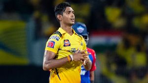 தோனிக்கு எதிராகவே அன்டர் டேக்கர் செலிபிரேஷன் செய்யப்போகும் பத்திரனா.. 18 கோடிக்கு வாங்கிய KKR