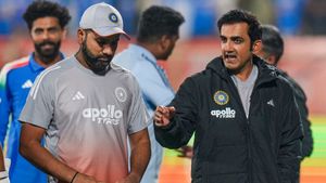 IND vs SA: வெற்றி பெற்றதும் ஆவேசமான கம்பீர்.. டெல்லி கேப்பிடல்ஸ் ஓனரை கிழித்துத் தொங்கவிட்டார்