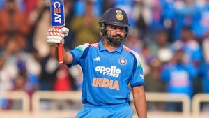 IND vs SA: வரலாறு படைத்த ஹிட்மேன்.. சச்சின், கோலி வரிசையில் ரோஹித் சர்மா.. 20,000 ரன்கள் குவித்தார்