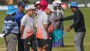 IND vs SA: கம்பீர் எடுத்தது மோசமான முடிவு.. இந்திய அணியின் வெற்றியை பாதிக்கும்.. EX வீரர் சாடல்