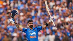 IND vs SA: விராட் கோலி 100 சதத்தை கண்டிப்பாக அடிப்பார்.. முன்னாள் வீரர் ஆகாஷ் சோப்ரா கருத்து