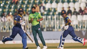 PAK vs SL: டி20 உலககோப்பைக்கு முன் அசுரத்தனமாக மாறிய பாகிஸ்தான்.. இலங்கையை வீழ்த்தியது