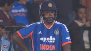 IND vs NZ: இந்திய அணிக்கு ஆரம்பமே சோகம்.. அதிரடி ஆசைப்பட்டு 2 முக்கிய வீரர்கள் அவுட்.. சாம்சன் ஏமாற்றம்