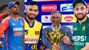 IND vs PAK: “பிளீஸ் இந்தியாவுடன் விளையாடுங்க இல்லைனா”.. பாகிஸ்தானுக்கு இலங்கை உருக்கமான கடிதம்
