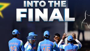 U19 உலககோப்பை: பைனலுக்கு 10வது முறையாக இந்திய U19 அணி தகுதி.. வரலாற்று சேஸிங் செய்த இளம் படை