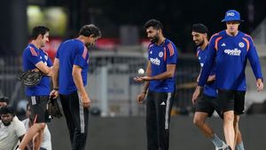 IND vs WI: சூப்பர் 8 போட்டியில் மழை பெய்து ஆட்டம் ரத்தானால், என்ன நடக்கும்? அரையிறுதி வாய்ப்பு யாருக்கு?