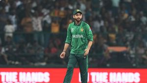 பாகிஸ்தான் அரையிறுதி செல்லாததற்கு இந்தியாவும், மழையும் தான் காரணம்.. முன்னாள் கேப்டன் கருத்து