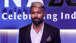 ஹர்திக் பாண்டியா ஆன் லைன் ட்ரோல்களை எல்லாம் கண்டு கொள்ளவே மாட்டார்! கிரிக்கெட் தான் முதல் காதல்