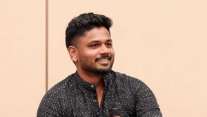 தோனி கிடையாது.. இனி சஞ்சு சாம்சன் தான் விக்கெட் கீப்பர், கேப்டன் எல்லாம்.. அணில் கும்ப்ளே கருத்து