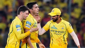CSK பிளே ஆஃப்.. குஜராத்தை வீழ்த்தினால் சிஎஸ்கே பிளே ஆஃப் செல்லுமா? புள்ளிப்பட்டியல் அலசல்
