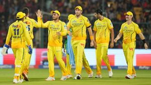 IPL 2026: ஆர்சிபி டிஜேயின் இனவெறி செயல்.. சிஎஸ்கே வீரர்களை பார்த்து இட்லி, சாம்பார் என கத்தியால் சர்ச்சை