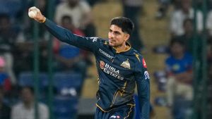 IPL 2026: ஜெயித்த பிறகு கேப்டன் சுப்மன் கில்லுக்கு 12 லட்சம் அபராதம்.. பிசிசிஐ அதிரடி.. என்ன காரணம்?
