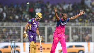 IPL 2026: ஜோப்ரா ஆர்ச்சர் பந்துவீச்சில் சாதனை.. முதல் பந்திலேயே விக்கெட்டை வீழ்த்தி அபாரம்