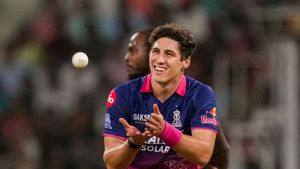 IPL 2026: இது ரொம்ப தப்புங்க! ராஜஸ்தான் பவுலருக்கு அபராதம் விதித்த ஐபிஎல் நிர்வாகம்