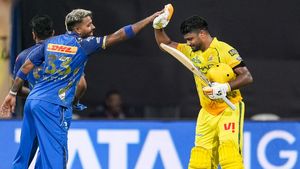 IPL 2026: சாம்சன் மட்டும் இல்லனா சிஎஸ்கே தோற்று இருக்கும்.. முன்னாள் CSK வீரர் கருத்து