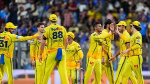 IPL 2026: சாம்சன் ஒரு மெர்சிடிஸ் பென்ஸ் போன்றவர்.. CSK இதை செய்தால் பலமான அணியாகி விடும்-ஸ்ரீகாந்த்