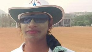 கிரிக்கெட் நடுவராக திருநங்கை.. தமிழ்நாட்டில் புதிய வரலாறு.. சரித்திரம் படைத்த ரித்திகா ஸ்ரீ