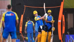 IPL 2026: மும்பை பொருளை எடுத்து மும்பையே போட திட்டம்.. பவுலிங்கை மாற்றும் சிஎஸ்கே?