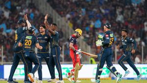 IPL 2026: டாப் 5 வேகப்பந்துவீச்சாளர்கள் இந்த தொடரில் இவங்க தான்.. முன்னாள் வீரர் ஆகாஷ் கருத்து
