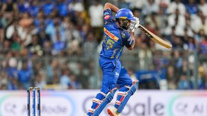 IPL 2026: வரலாற்று சாதனை படைத்த மும்பை இந்தியன்ஸ்.. லக்னோவை சிதைத்த ரோகித்.. 7 சிக்சர் விளாசல்