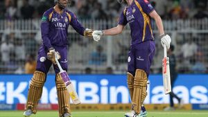 IPL 2026- KKR அணி கண்டெடுத்த சொக்கத்தங்கம்.. கம்பீர், உத்தப்பாவுக்கு பிறகு ரகுவன்ஷி மாபெரும் சாதனை