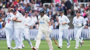 ENG vs NZ: முதல் டெஸ்டில் இங்கிலாந்து அபார வெற்றி.. 115 ரன்கள் வித்தியாசத்தில் நியூசிலாந்து தோல்வி