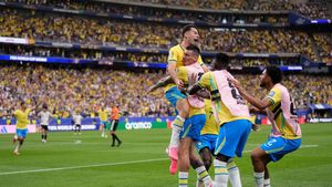 FIFA உலககோப்பை: 5 முறை சாம்பியனான பிரேசிலை கதறவிட்ட ஜப்பான்.. கடைசி வரை நடந்த போராட்டம்