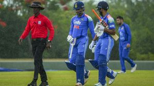 IND A vs SL A: சூப்பர் ஓவருக்கு முன் வெடித்த சர்ச்சை.. இலங்கை ஏ அணியிடம் இந்தியா தோல்வி