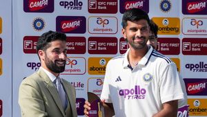 IND vs AFG: இந்திய அணிக்கு தூண் போல் நிற்கும் தமிழக வீரர் வாசிங்டன் சுந்தர்.. ஆக்சன் கிங் ஆல்ரவுண்டர்