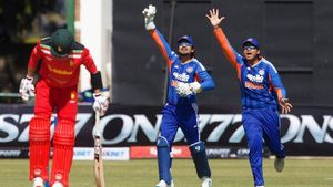 IND vs ZIM: ஸ்ரேயாஸ் ஐயருக்கு முதல் வெற்றி.. ஜிம்பாப்வே அணியை ஓடவிட்ட வைபவ் சூர்யவன்ஷி.. இந்தியா 1-0
