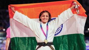 காமன்வெல்த் போட்டி 2026: ஜூடோவில் இந்தியா 2 தங்கம்.. வரலாற்று சாதனை படைத்த அஸ்மிதா,ஹர்ஷ் சிங்