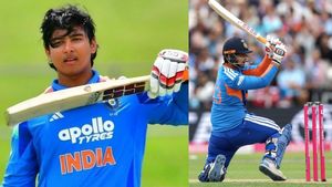 IND vs ZIM: மரண அடி அடித்த வைபவ் சூர்யவன்ஷி.. கதறிய ஜிம்பாப்வே.. மின்னல் வேகத்தில் அரைசதம்