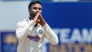 IND vs SL: மானவ் சுதர் மாபெரும் சாதனை.. ஹர்பஜன், அஸ்வின் ரெக்கார்ட் முறியடிப்பு
