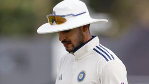IND vs SL: உங்க பவுலர் மீது நீங்க நம்பிக்கை வைக்கலனா வேறு யார் வைப்பாங்க? கில்லுக்கு கையிப் கேள்வி