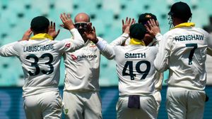 AUS vs SA: முதல் டெஸ்டில் ஹேசல்வுட் அபார பந்துவீச்சு.. 8 ஆண்டுகளுக்கு பிறகு ஆஸ்திரேலியா வெற்றி