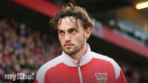 Burnley Re-signs Jacob Bruun Larsen From Stuttgart To Strengthen Squad For Premier League Season