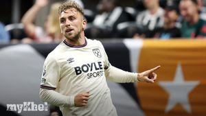West Ham's Jarrod Bowen Celebrates Team Unity Following Victory Over Bournemouth