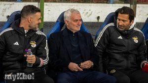 Benfica Porto Title Race: Mourinho Vows Full Effort At Estadio Da Luz