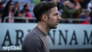 Como Vs Roma: Fabregas Calls For A Perfect Game To Secure Serie A Victory