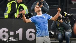 Lazio Edge AC Milan 1-0 As Isaksen Strike Dents Rossoneri's Scudetto Bid