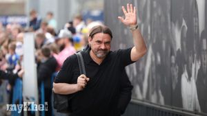 Leeds United Pressure Remains Low As Premier League Run-In Begins Against Crystal Palace