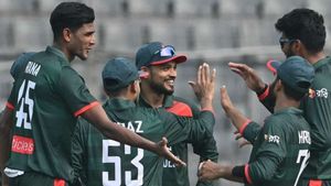 Maiden five-wicket haul for Rana helps Bangladesh dismantle Pakistan in first ODI