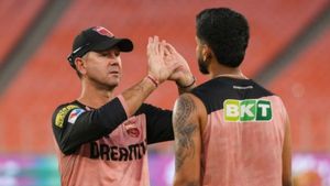 Ricky Ponting Lays Down the Law at Punjab Kings Camp Ahead of IPL 2026