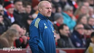 Sean Dyche Spurs Rumours Respond To Tudor Speculation Amid Uncertainty