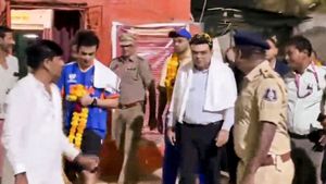 Days After Controversy, Suryakumar Yadav and Gambhir Take T20 World Cup Trophy to Siddhivinayak Temple